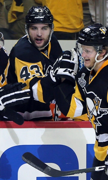 Penguins take 2-0 Stanley Cup lead with 4-1 win vs Predators (May 31, 2017)